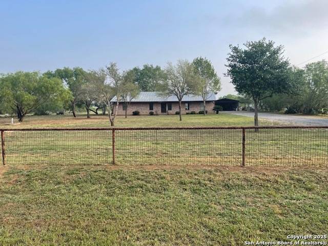 Jourdanton, TX 78026,705 Deer Trail