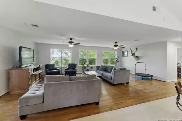 San Marcos, TX 78666,366 Arrow