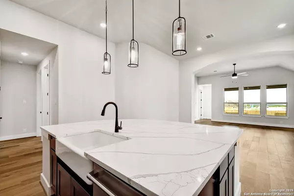 Schertz, TX 78154,5021 Kimble