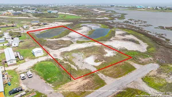 2403 young, Rockport, TX 78382