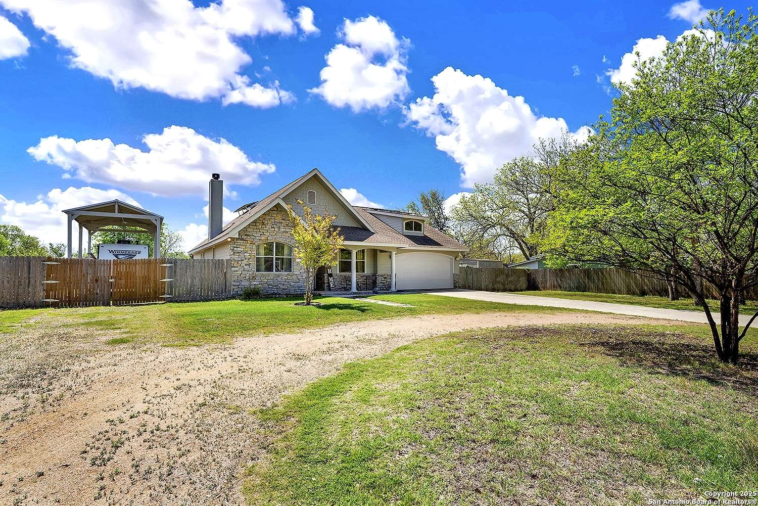 New Braunfels, TX 78130,884 Torrey