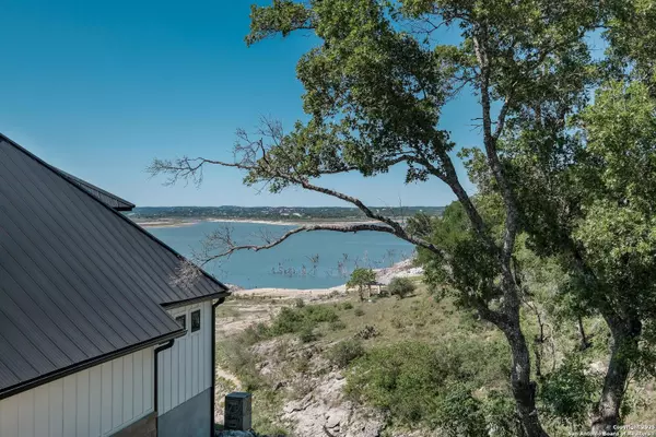 Canyon Lake, TX 78133,901 Glenn Dr