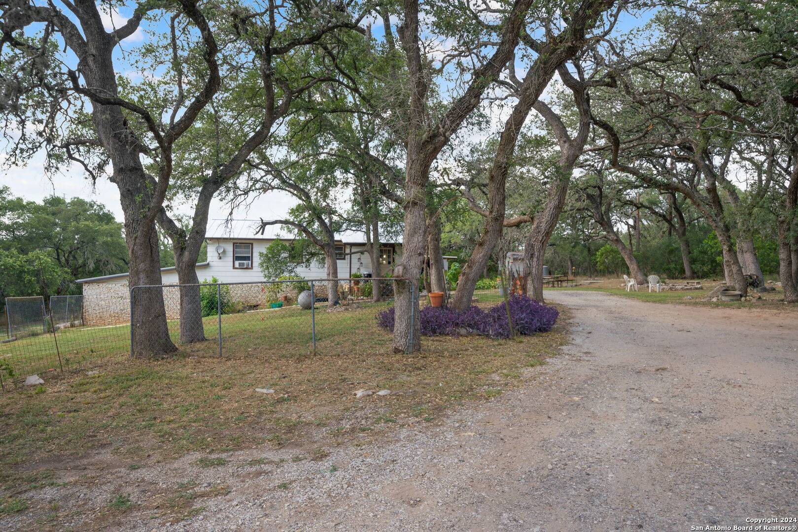 1335 Elm Creek, New Braunfels, TX 78132