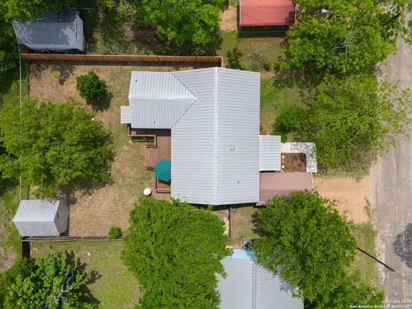 Blanco, TX 78606,510 Hackberry