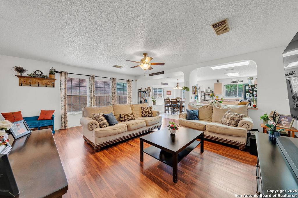 San Antonio, TX 78247,5830 Spring Pebble