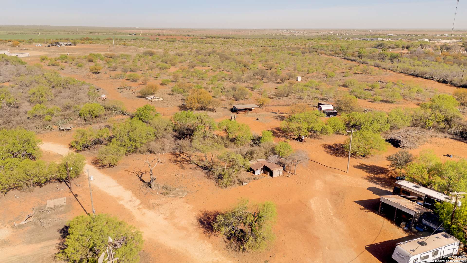 Dilley, TX 78017,1160 HWY 85 W