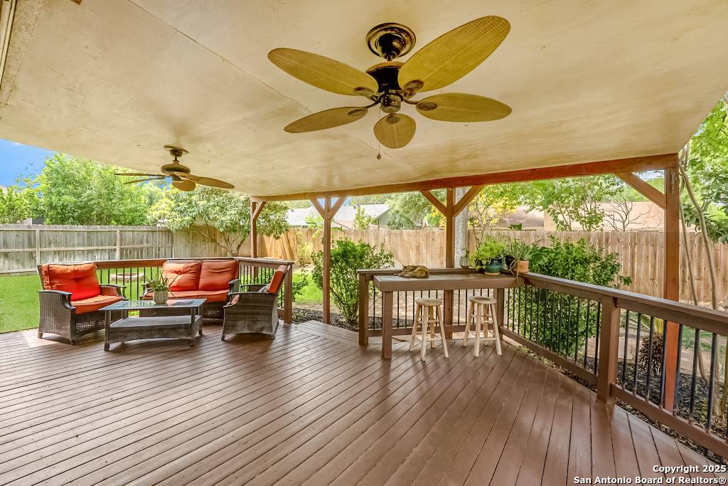 566 Raven Rdg, New Braunfels, TX 78130