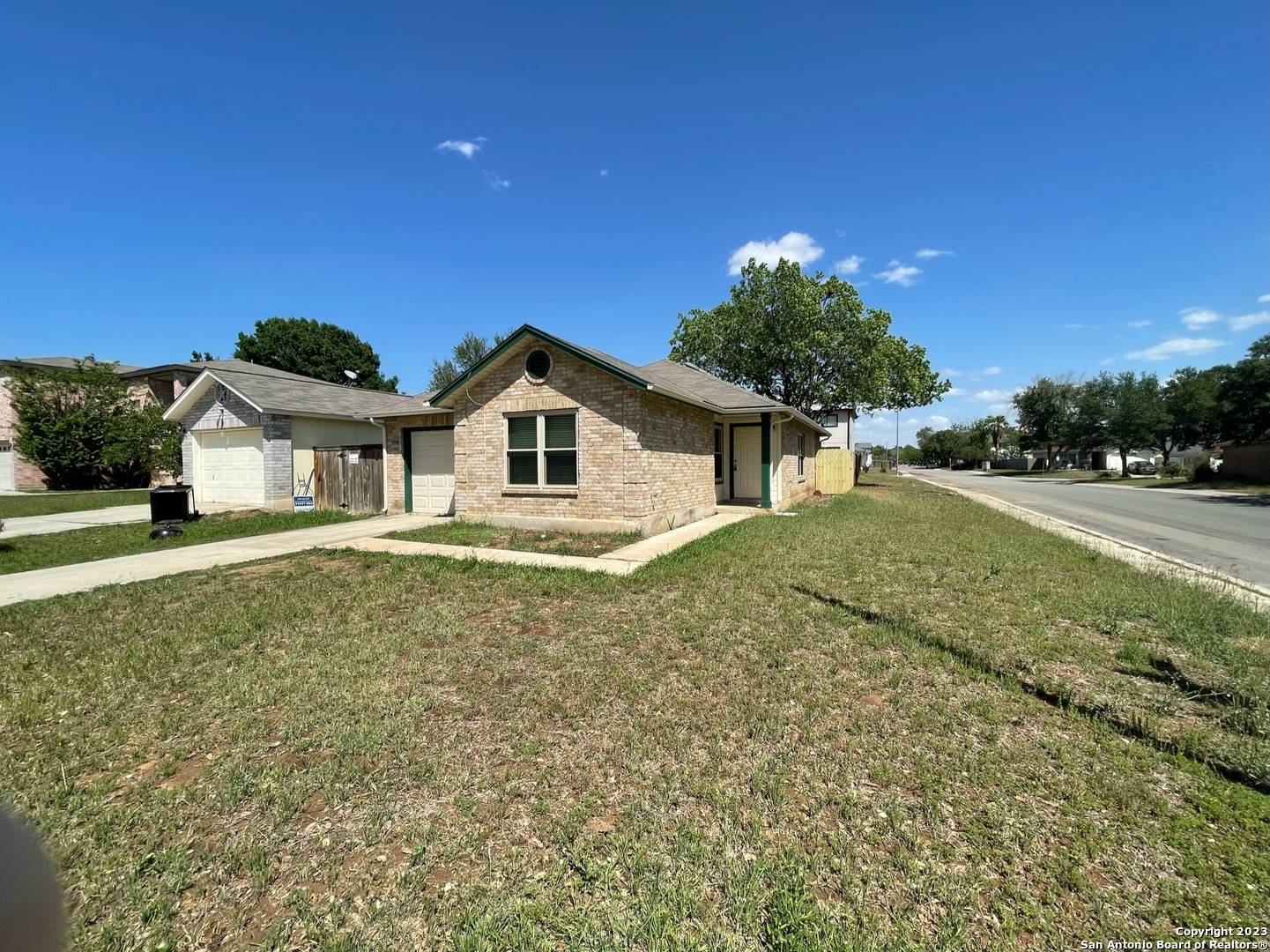 7702 HEATHRIDGE, San Antonio, TX 78250-2980
