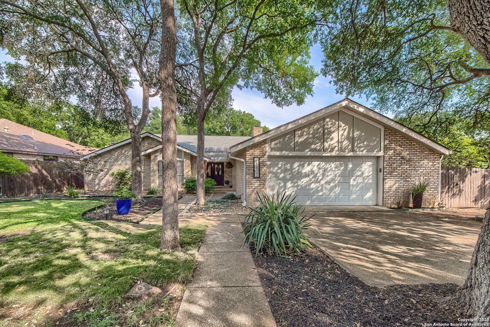 13402 Vista Del Mar, San Antonio, TX 78216-2210