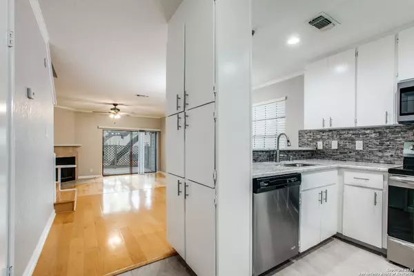 San Antonio, TX 78230,11815 Vance Jackson UNIT 606