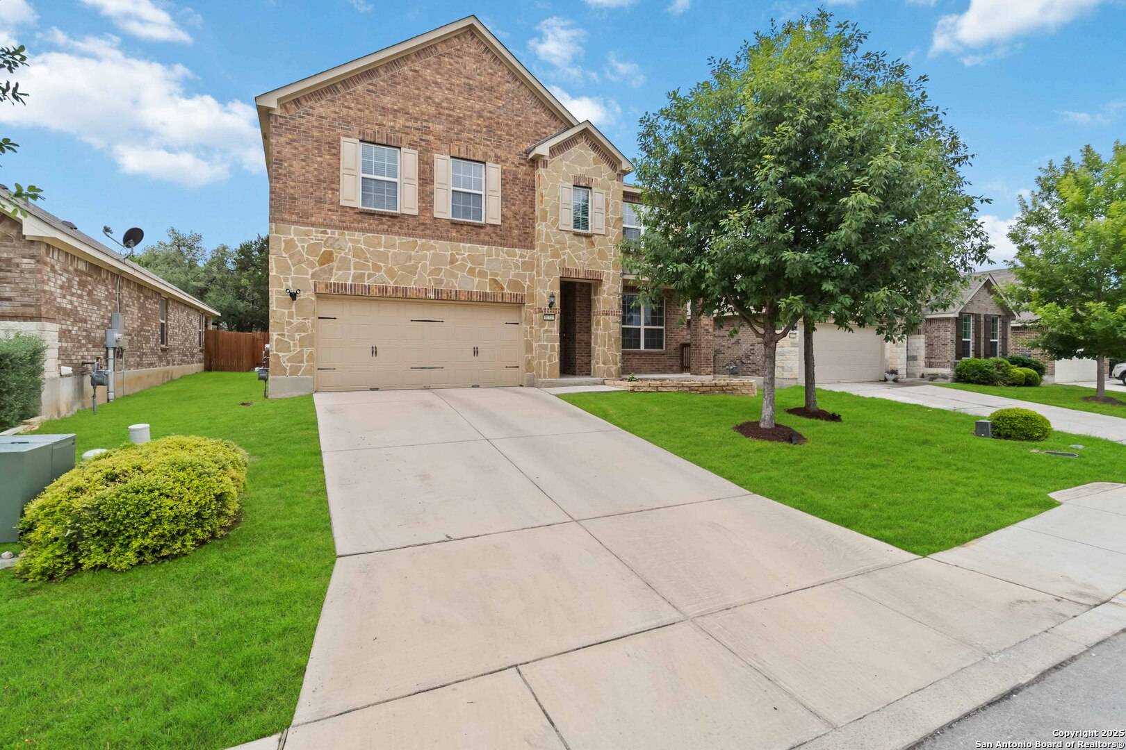 10719 SERRENTO HI, Helotes, TX 78023