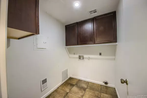 San Antonio, TX 78251,9038 Koenig