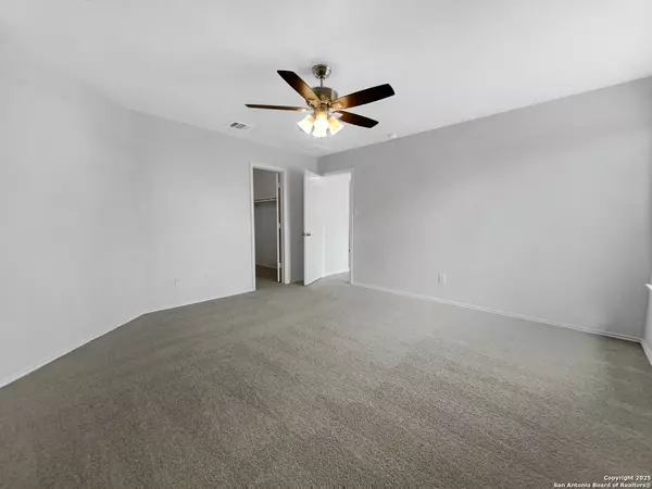 Seguin, TX 78155,1553 Birmingham