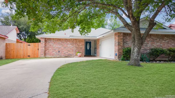 9410 WOODLAND HILLS, San Antonio, TX 78250-4073