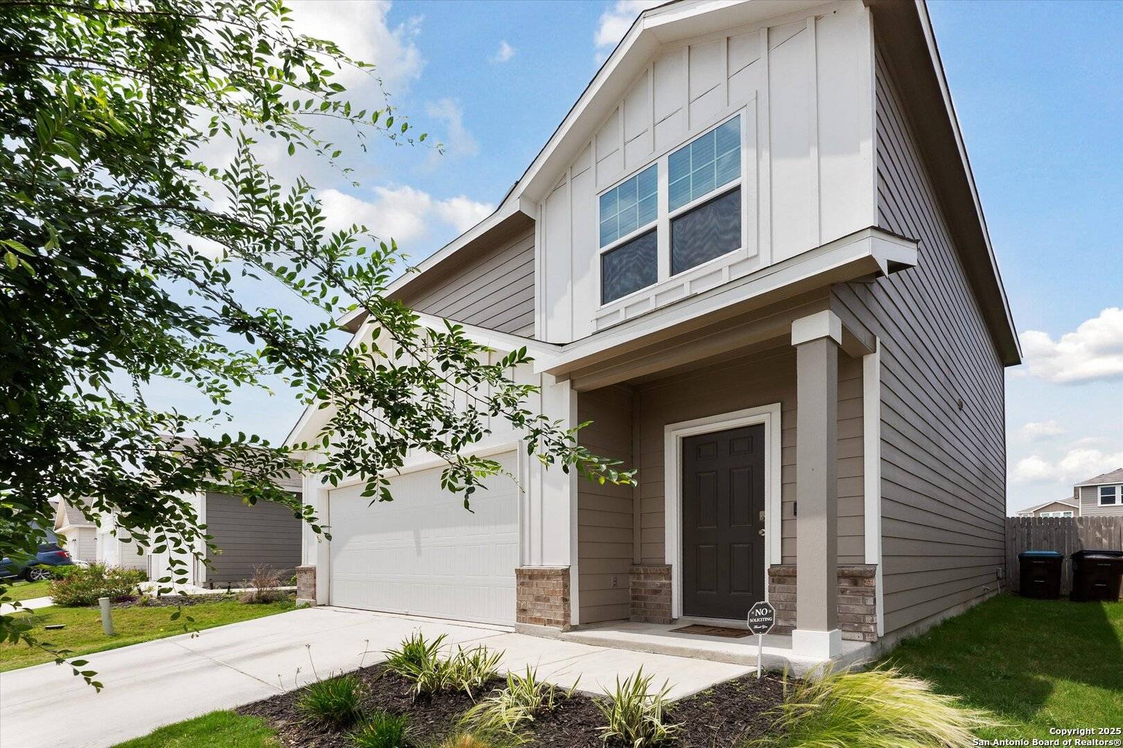 Converse, TX 78109,5639 Pearl Meadow
