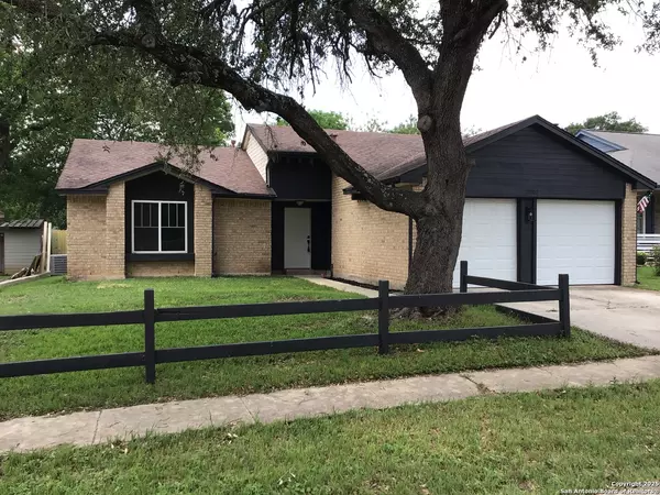 11009 Forest Crown, Live Oak, TX 78233