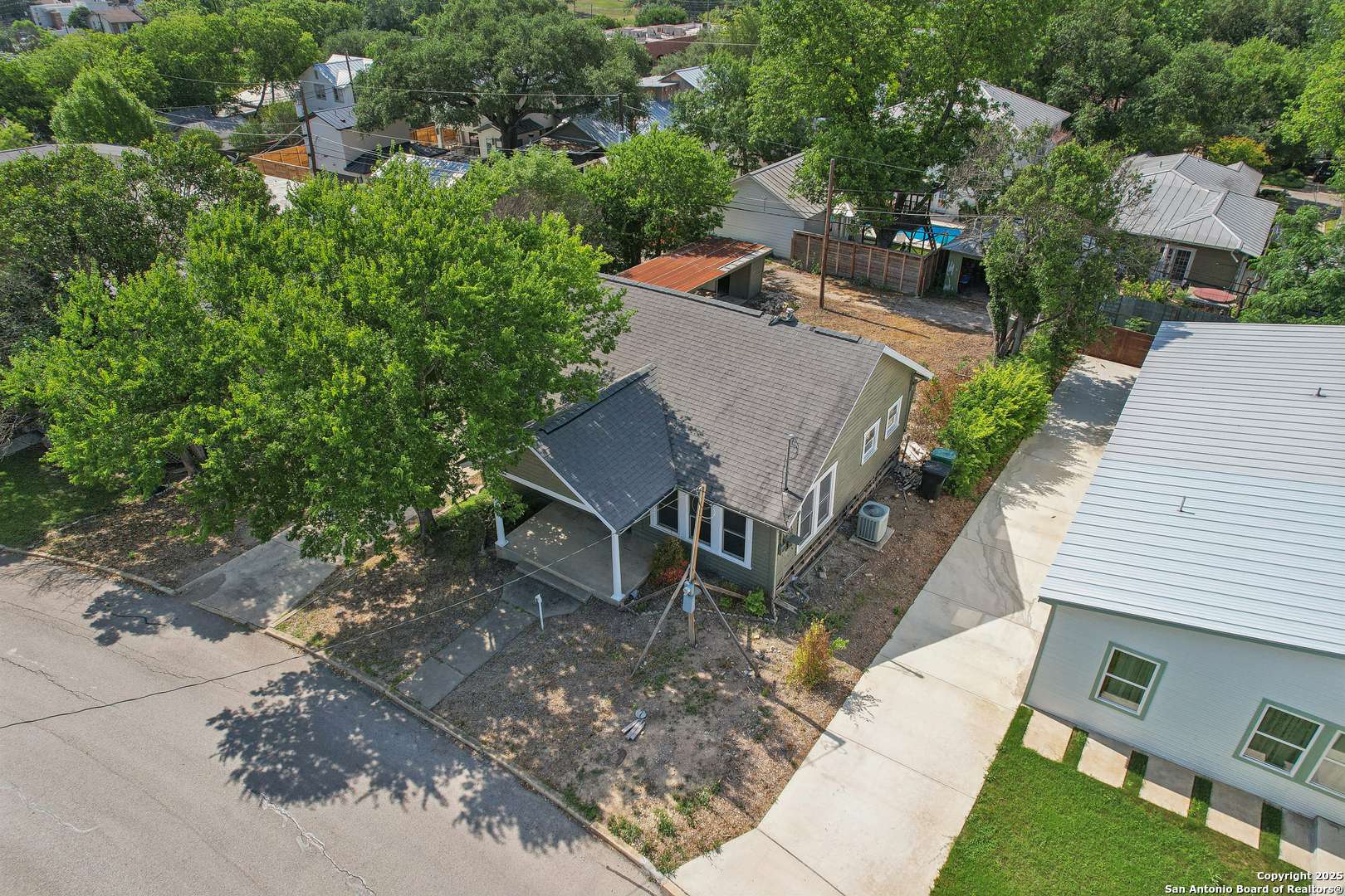 San Antonio, TX 78209,328 Albany