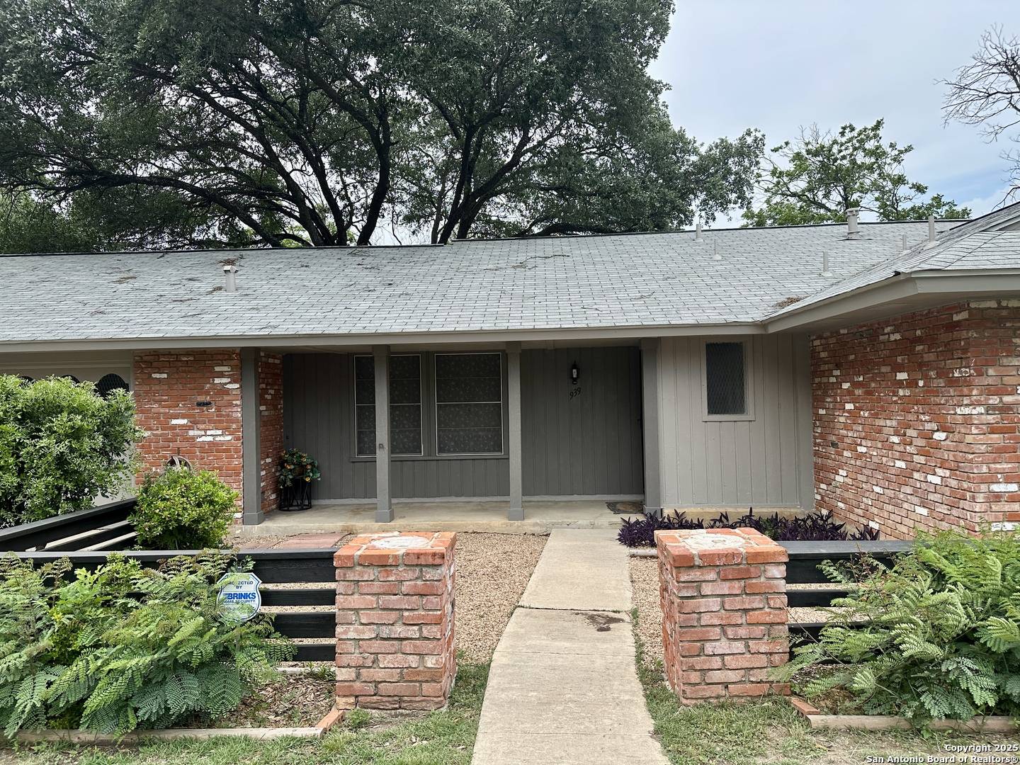 San Antonio, TX 78213,939 Serenade