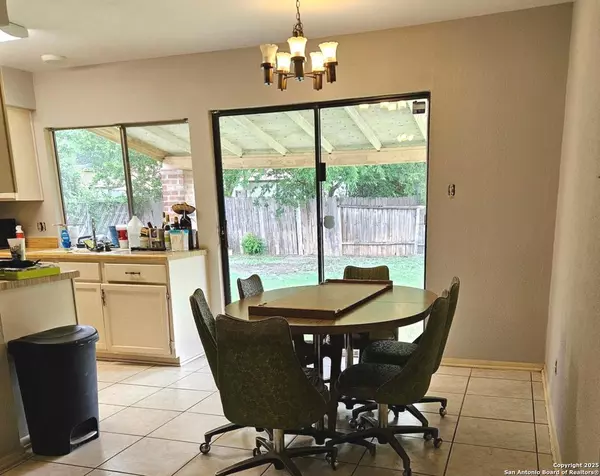 San Antonio, TX 78250,5814 Cliffmont