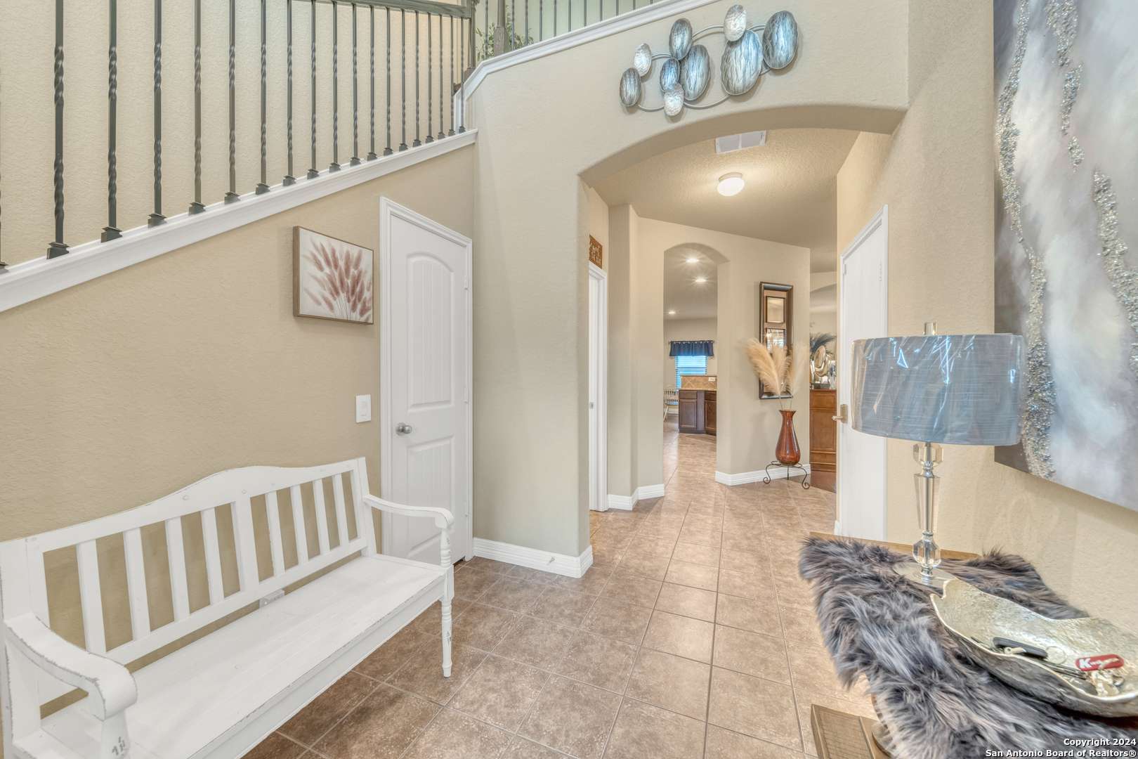 San Antonio, TX 78245-3751,511 FORT APACHE