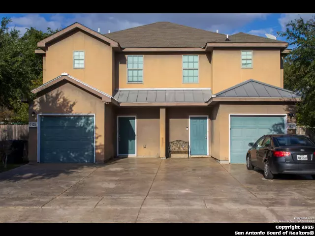 New Braunfels, TX 78130-2755,1121 Brown Rock Dr.