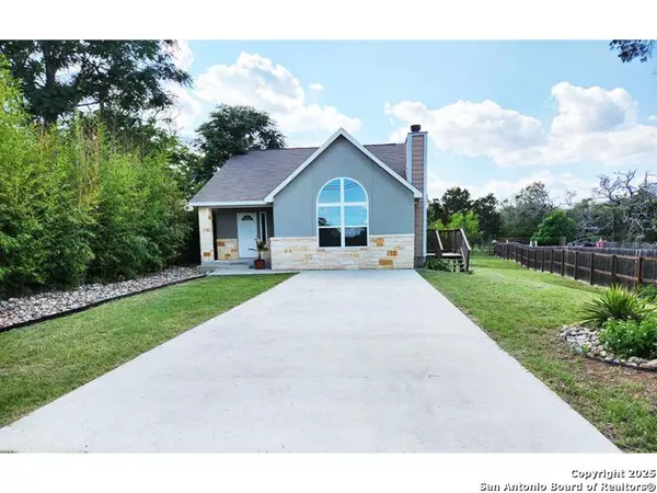 Canyon Lake, TX 78133,2111 Blueridge