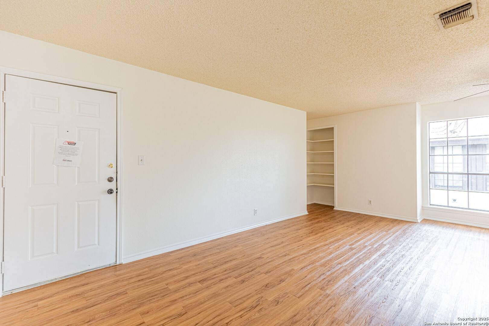 San Antonio, TX 78217,10565 Starcrest Dr
