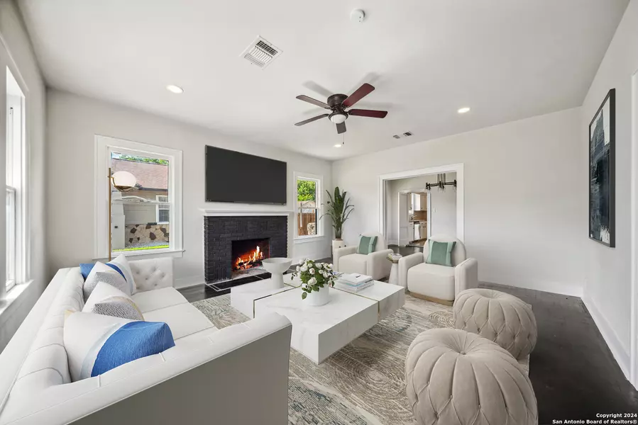 343 CANTON, San Antonio, TX 78202-3002