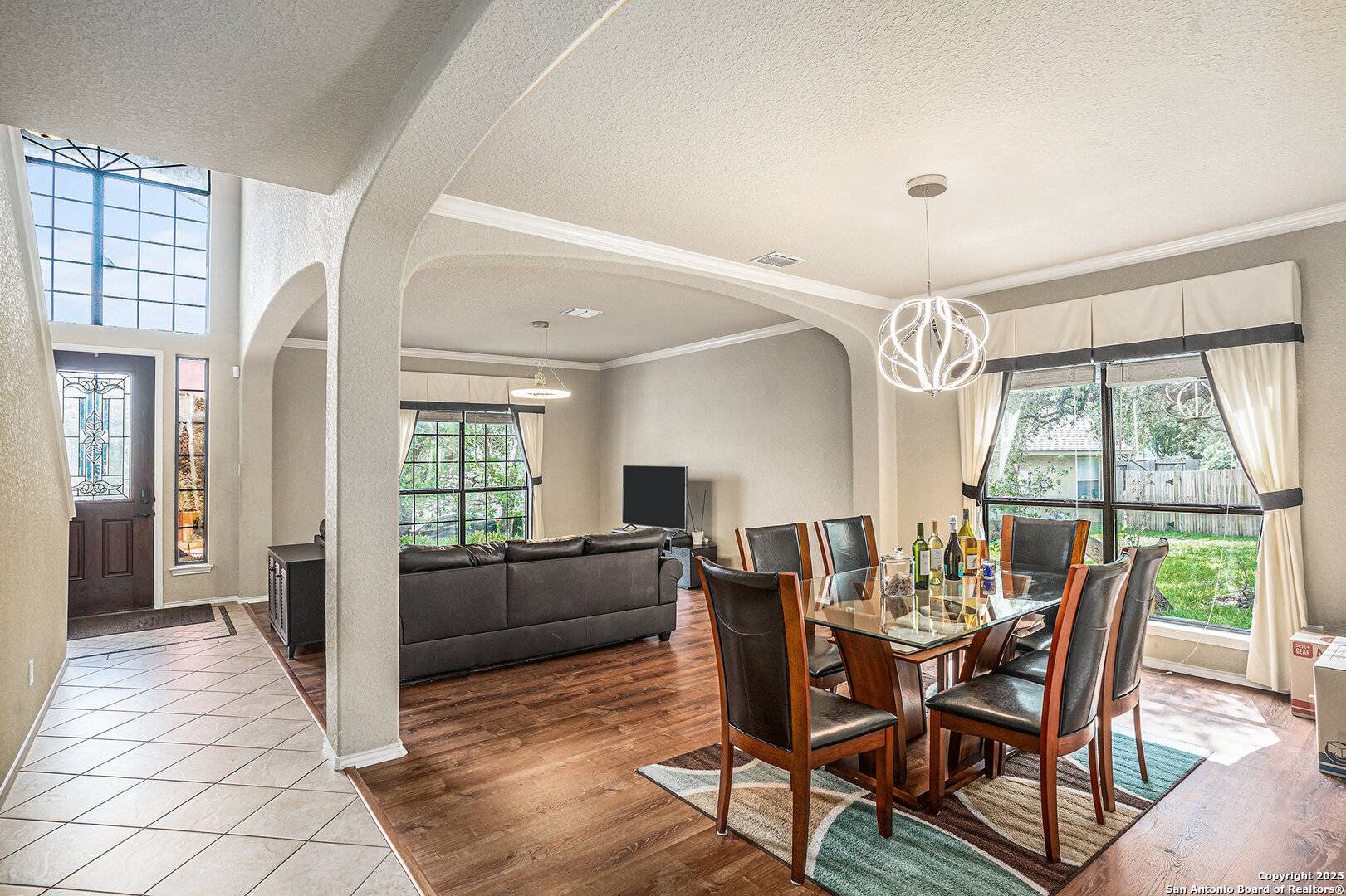 San Antonio, TX 78261,2703 Summit View