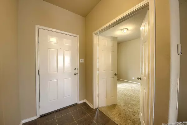 Live Oak, TX 78233,13611 Welsford