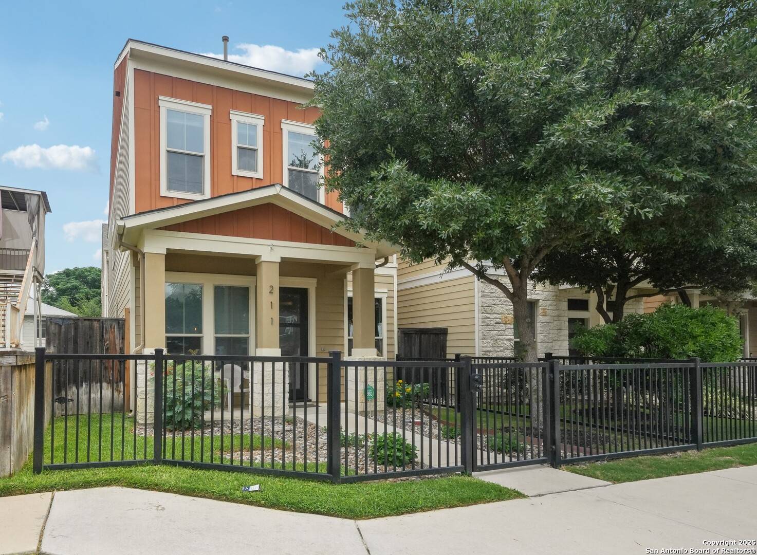 211 Courtland, San Antonio, TX 78212