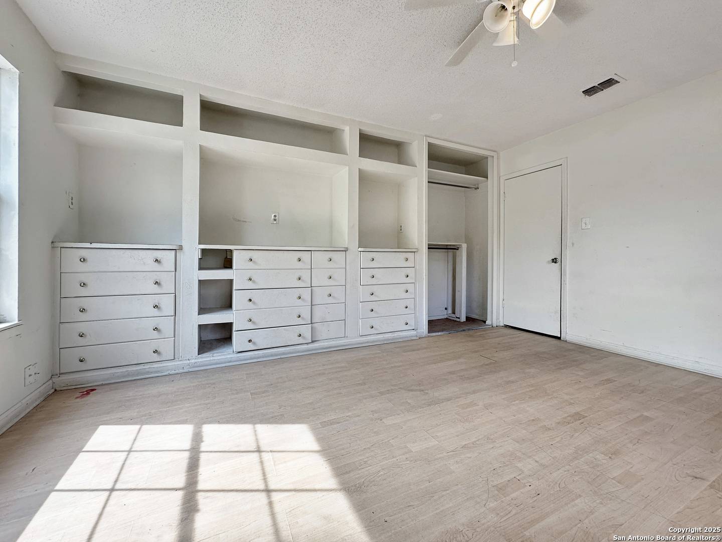 San Antonio, TX 78227,7155 Shady Grove Dr