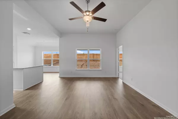 Lytle, TX 78052,16033 Delgado Hills
