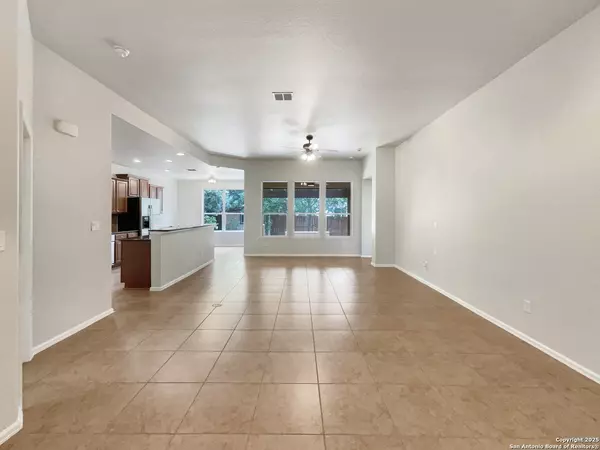Boerne, TX 78015,27422 Camino Tower