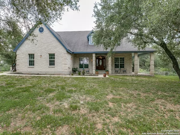 6840 Loop 1604, Von Ormy, TX 78073