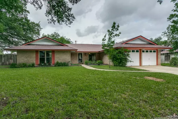 Windcrest, TX 78239,302 Westwind