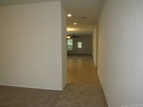 San Antonio, TX 78254,9119 Crown Silver