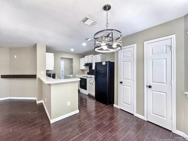 San Marcos, TX 78666,833 Sagewood