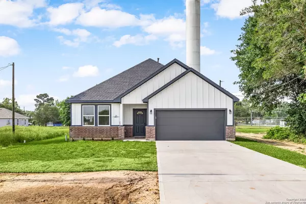 25 main, Hempstead, TX 77445