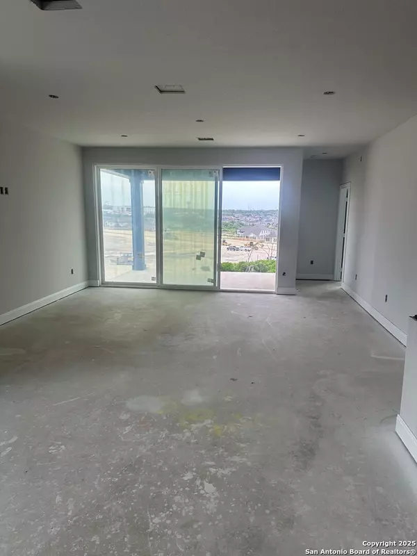 San Antonio, TX 78245,2702 vistablue