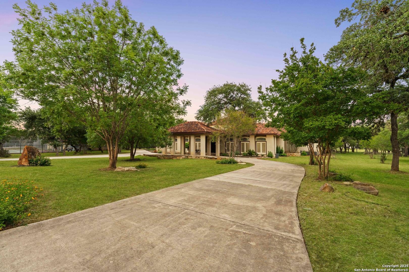 San Antonio, TX 78255,26118 Alto Oaks
