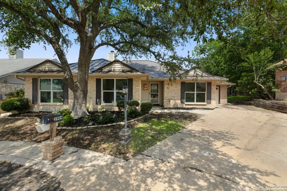 Schertz, TX 78108,3904 Pecan