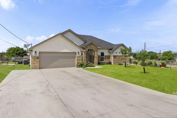 Bandera, TX 78003,177 Glenvalley Circle