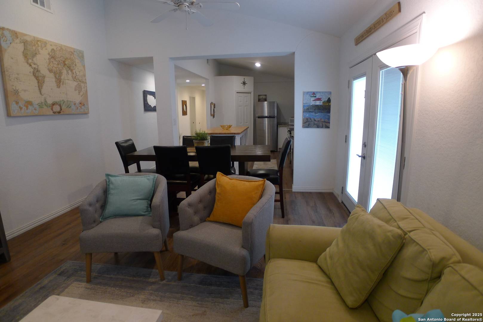 New Braunfels, TX 78130-3717,747 OASIS ST