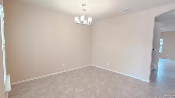 San Antonio, TX 78223-4595,8411 PUENTE