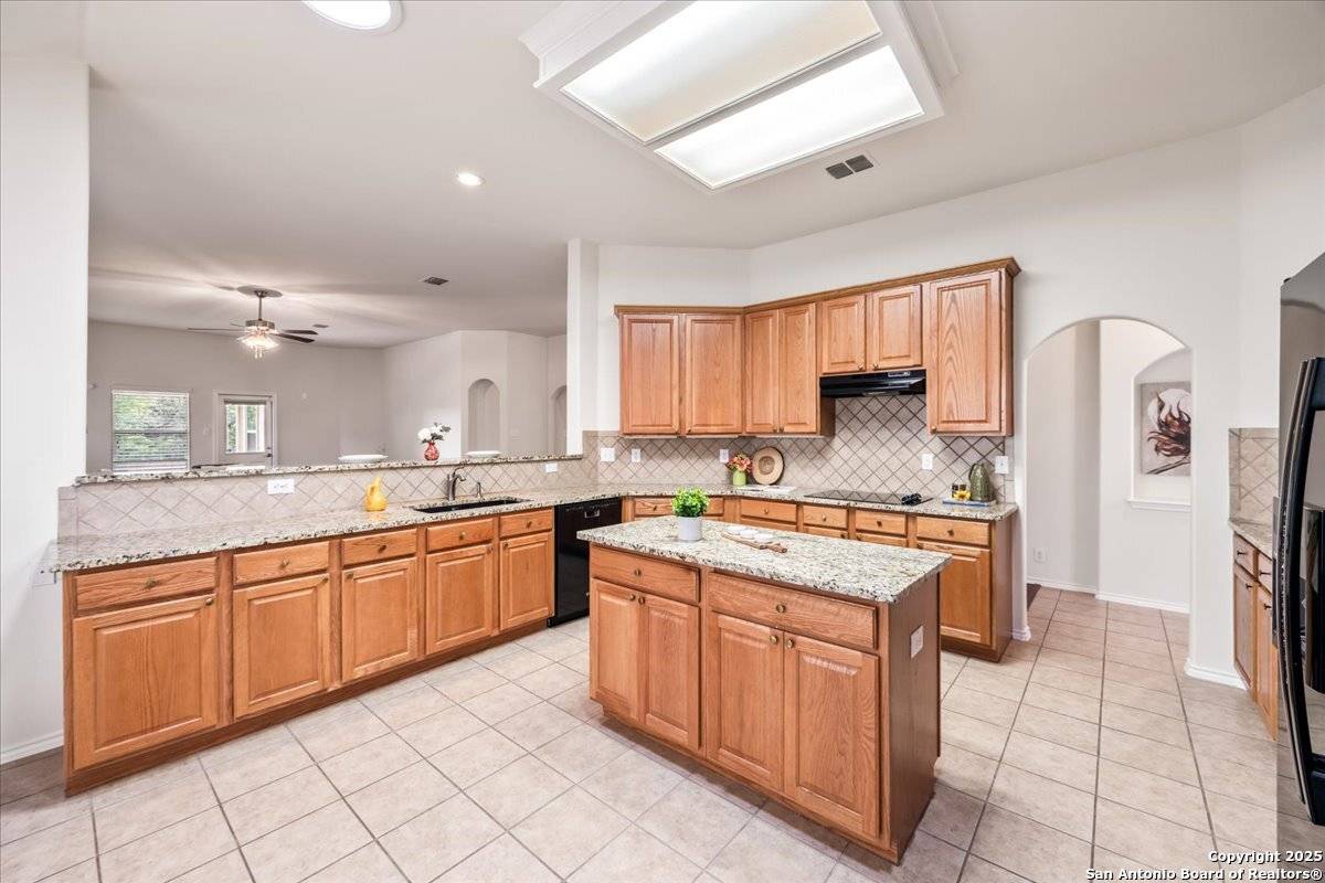 San Antonio, TX 78261,27103 Trinity Hts