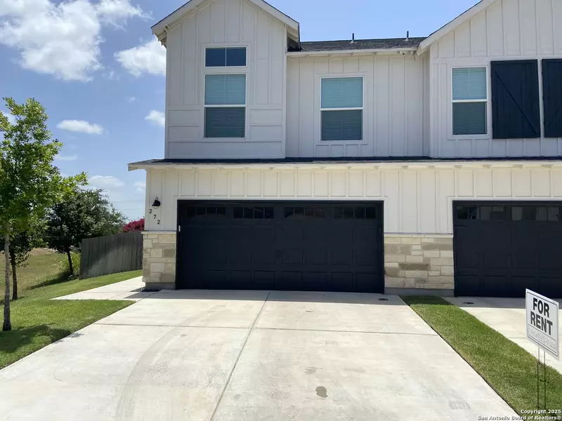 272 Sapphire UNIT # 702, New Braunfels, TX 78130