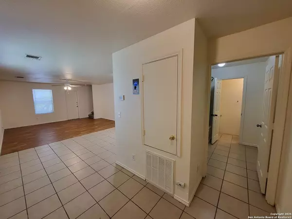 San Antonio, TX 78250,8024 Maverick Climb