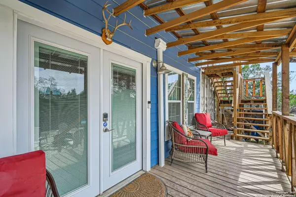 Bandera, TX 78003,132 Spanish Oak