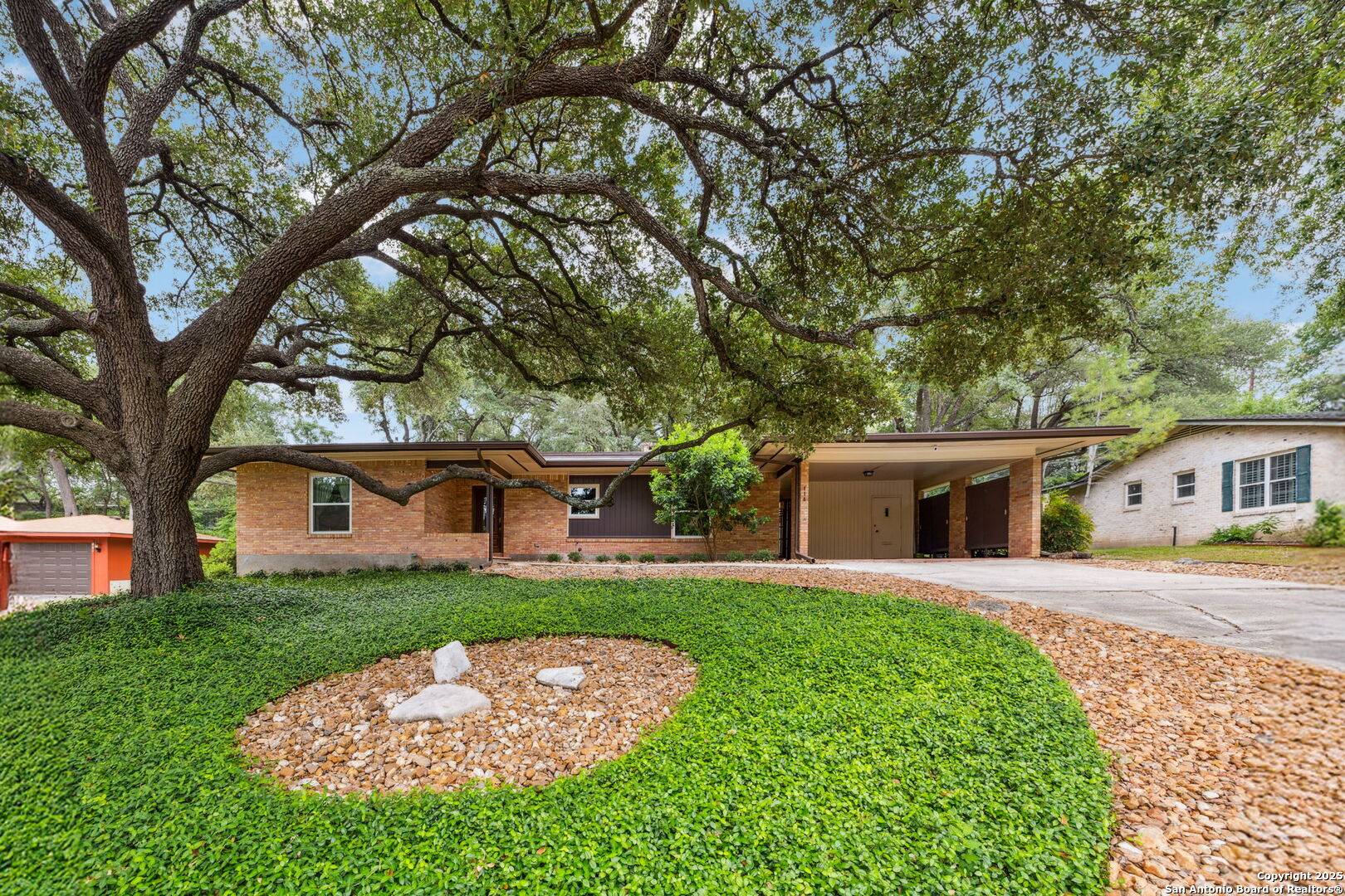 114 Medford Dr, San Antonio, TX 78209